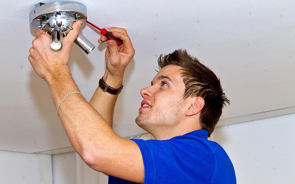 recherche électricien bâtiment Vanves